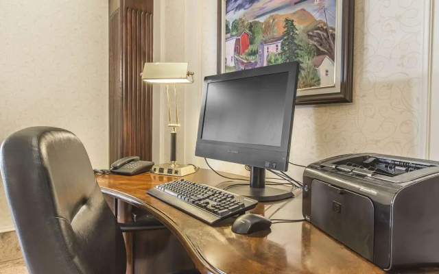 Comfort Hotel Airport