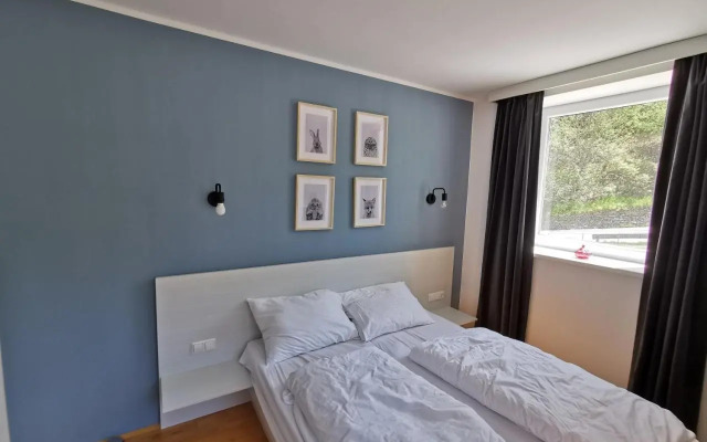Design Apartments mit Pool und fantastischem Ausblick