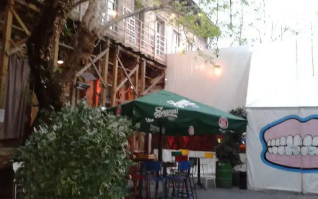 Market Square Apartment