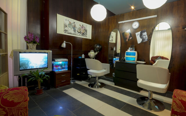 Parkside Suites Hotel Apartment