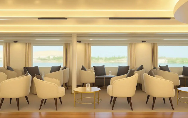 Nile Cruise Royal Queen 2 Every Wednesday from Aswan 3 nights and every Saturday from Luxor 4 nights