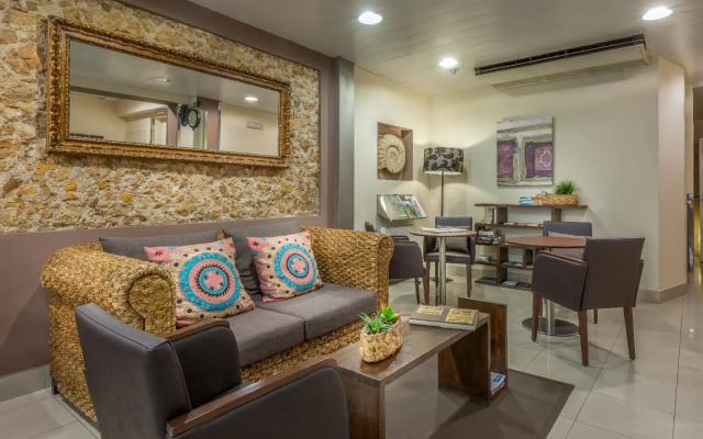 Alexandra Aparthotel