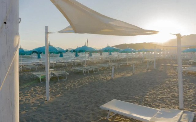 Baron Beach Hotel