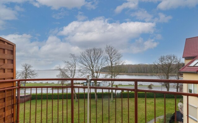 Apartment With Balcony by Renters
