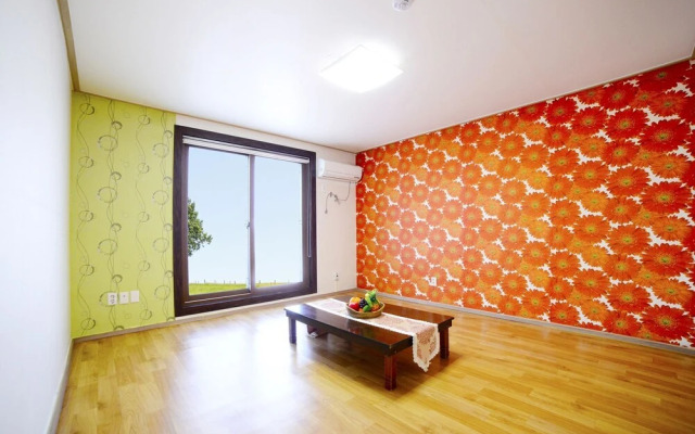 Daebudo Sea and Pine Pension