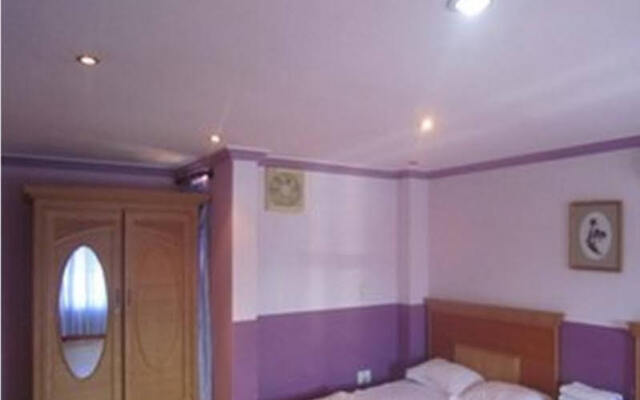 Tim Paradise Hotel