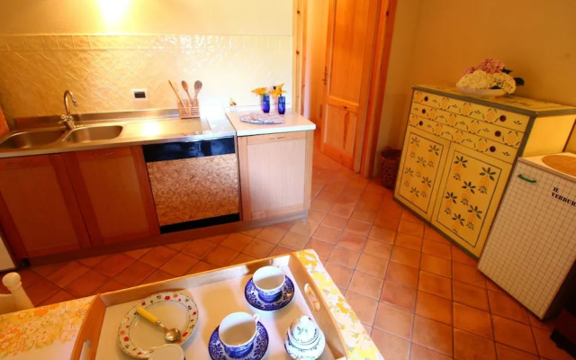 Villa Near Lake Bracciano With Pool