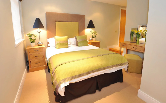 Highland Apartments By Mansley