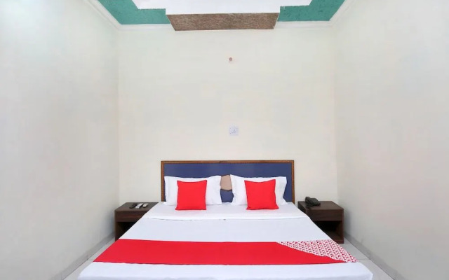 Hotel Dream Palace 45 by OYO Rooms