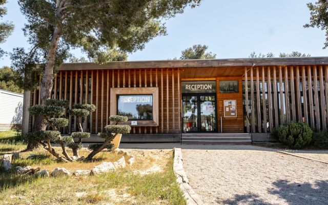 Camping de l'Arquet Cote Bleue