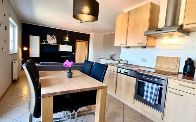 Fully Furnished Modern Condo