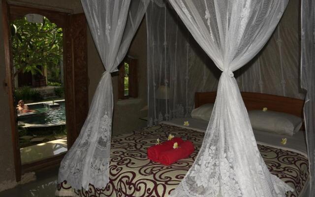 Satria Bungalow