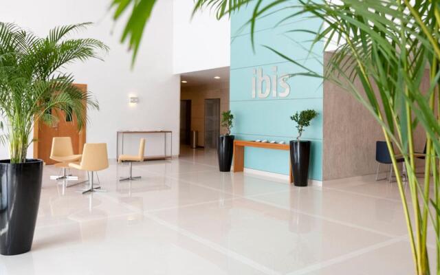 ibis Abu Dhabi Gate