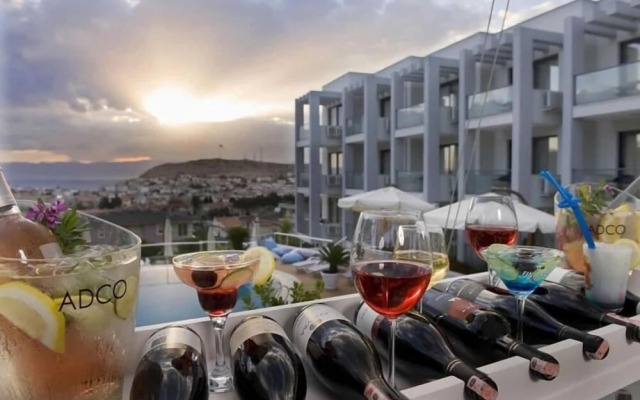Kondo Suites & Residence