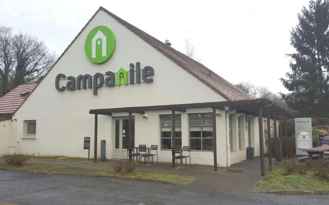 Campanile Chantilly