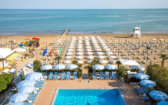 Hotel Plaza Esplanade