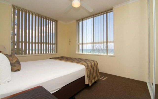 Crystal Beachfront Apartments