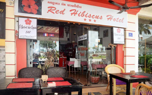 Red Hibiscus Hotel