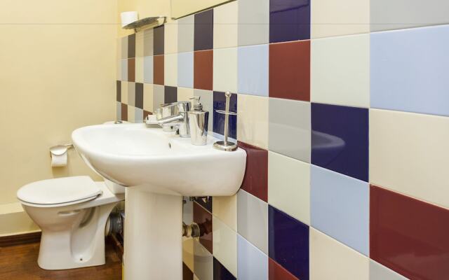 1402 - Elegant City Centre Apartment