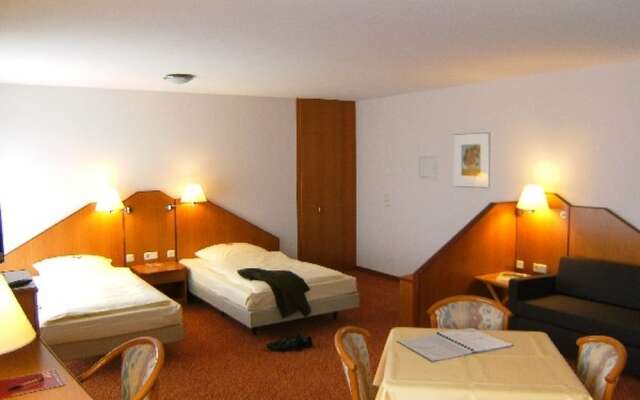 Aviva Apartment Hotel