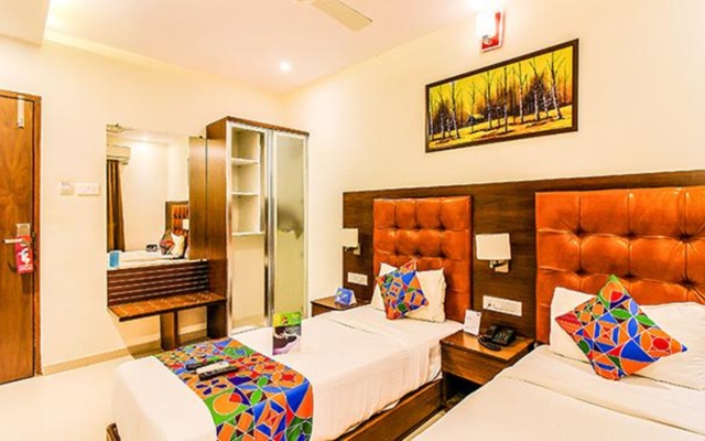 FabHotel Empire Suites