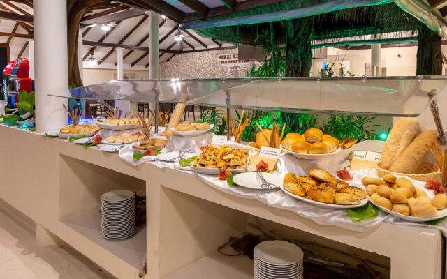 NAKAI Maayafushi Resort