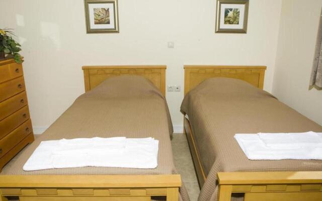 Holiday House for 8 Persons, With Swimming Pool