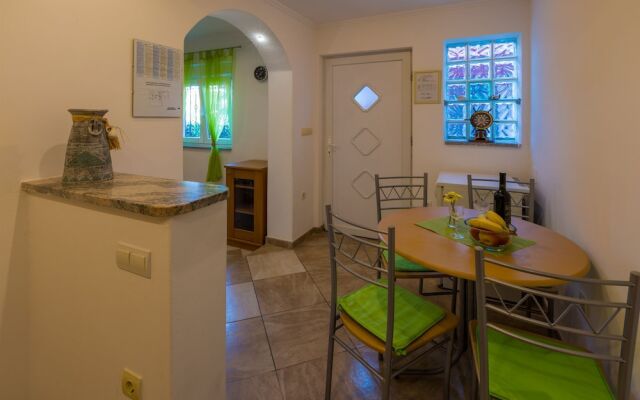 Apartment Nika
