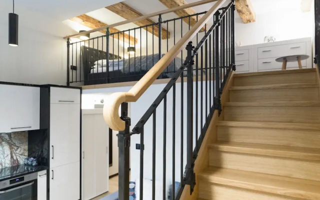 Quiet&High Class apts Jablonowskich St.