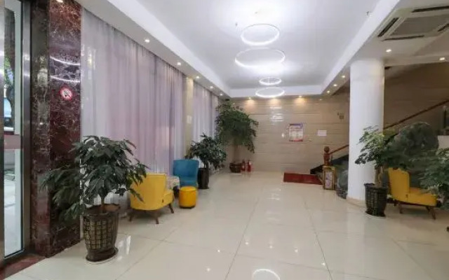 Li Rui Hotel (Cixi City Center Store)