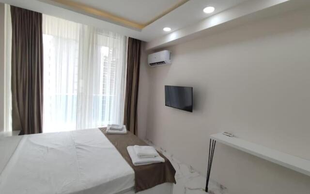 Leo Group Best Studio 11 203A Sunrise Batumi
