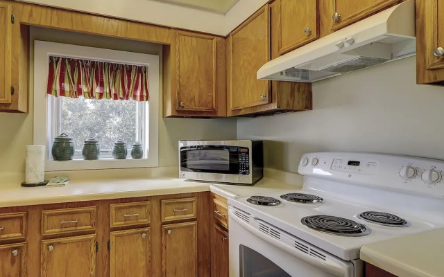 Shorewood 539 by RedAwning