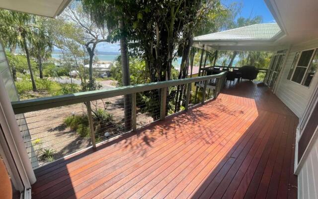 Garreembee 1770 House