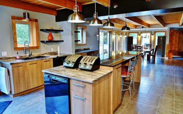 Chalets Alpins - 11 Chemin des Skieurs