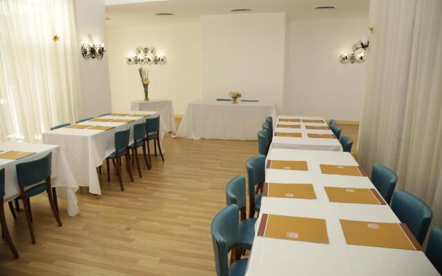 Gran Hotel Dora