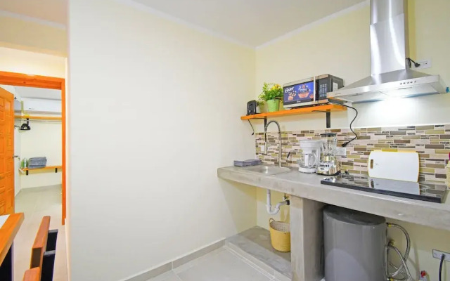 La Paz Condos with Pool 2 mi Malecon