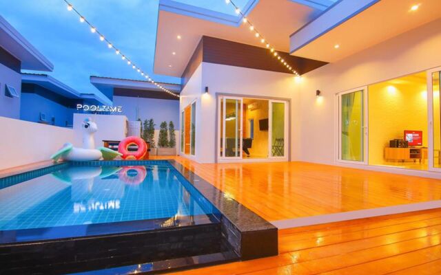 Pooltime Villa