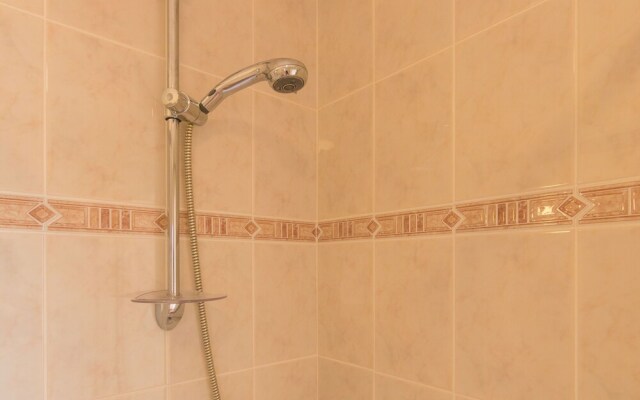 Luxurious Villa in Rouzede with Private Pool