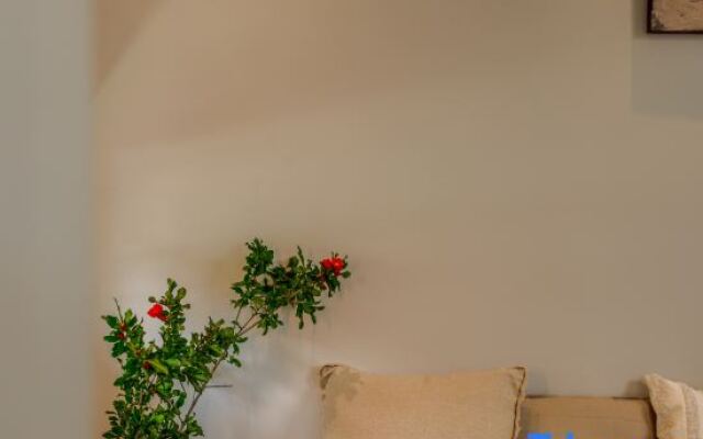 Dali Manting Cloud Homestay (1806 Xiaozhen Xizhou Branch)