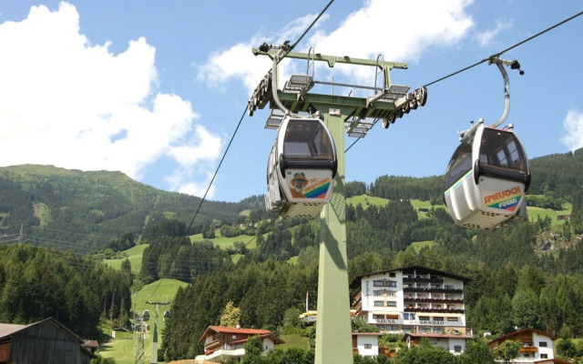 Luxurious Apartment in Kaltenbach in Zillertal Near Ski Area