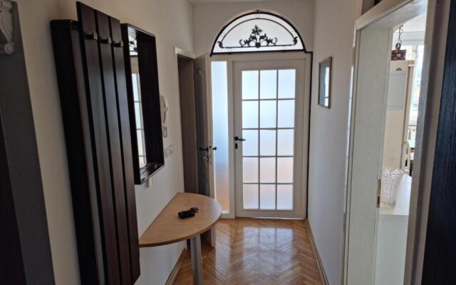 Risto Apartment