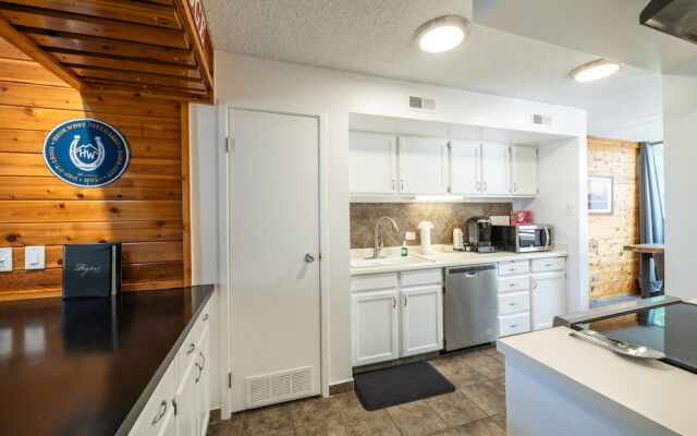 Park Avenue Condos by Park City Vacations