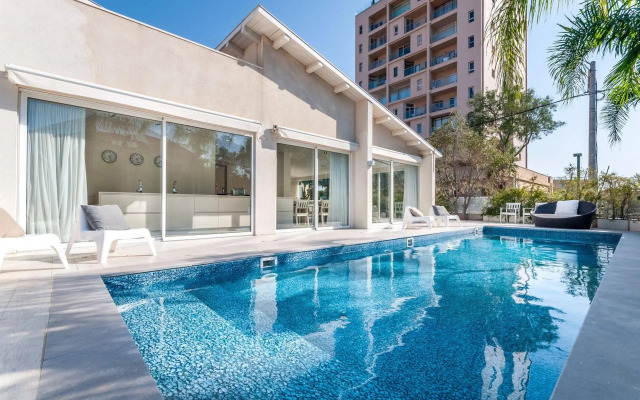 Magical Villa in Herzliya