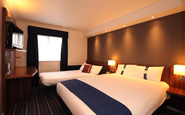 Holiday Inn Express Leeds East, an IHG Hotel