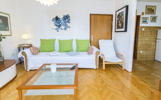 Apartment Zorka