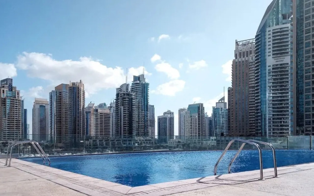 Astonishing 1BR in Fabulous Cayan Tower