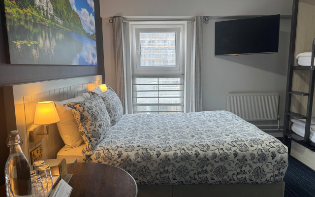 Kinlay Hostel Galway