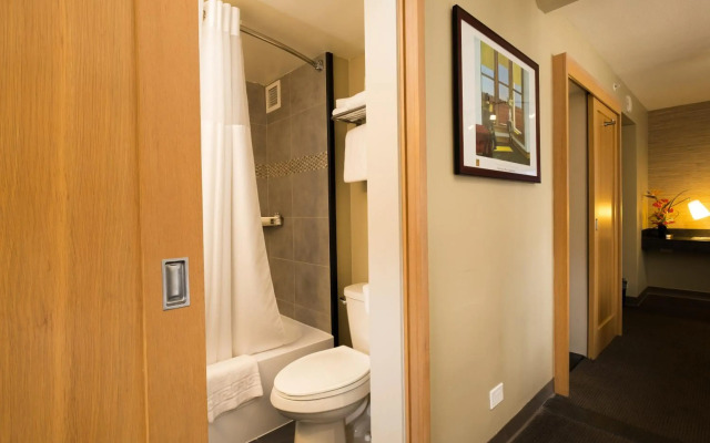 Vive Hotel Waikiki