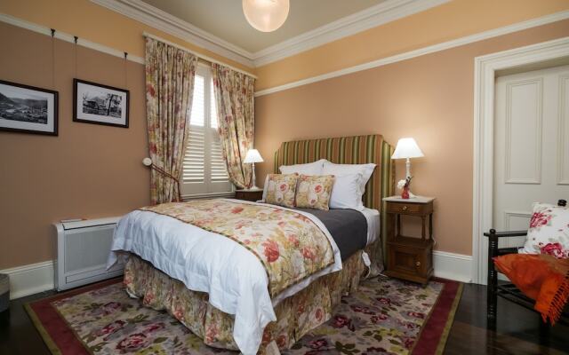 The Old Bank Boutique Hotel