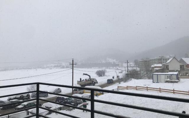 Saxli Creze Tsakadze Street N 26